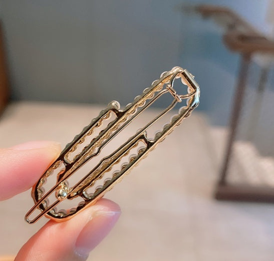 Chic Korean Style Geometric Metal, Acrylic & Pearl Hairpin – Stylish Woven Design