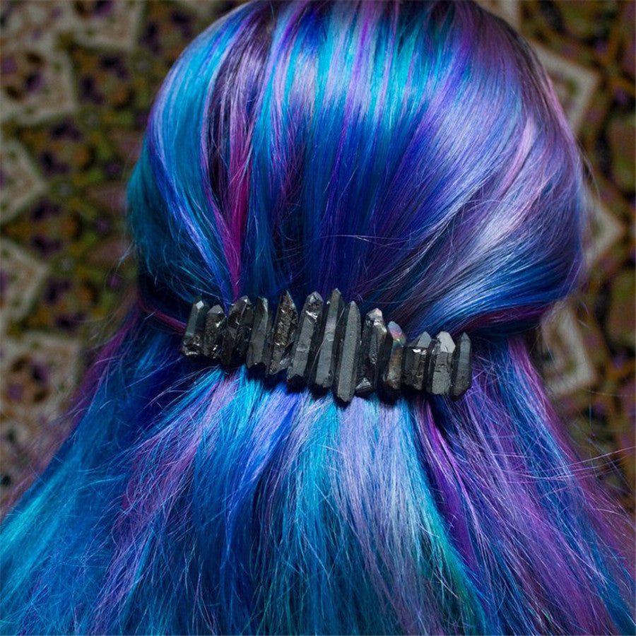 Adjustable Natural Crystal Alloy Bracelet - Elegant and Unique Accessory