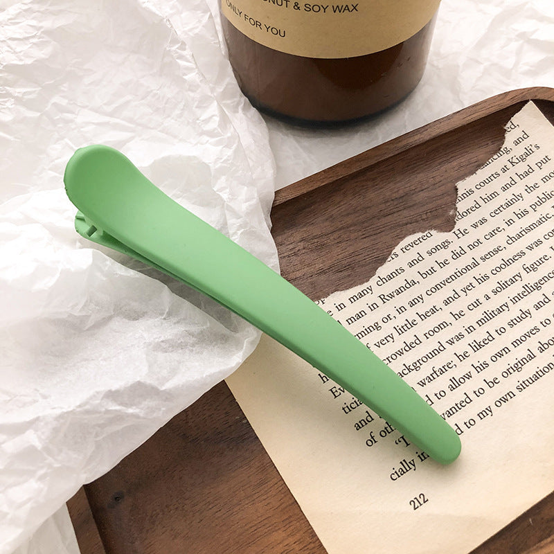 Simple & Stylish Plastic/Resin Hairpin – Available in Multiple Colors