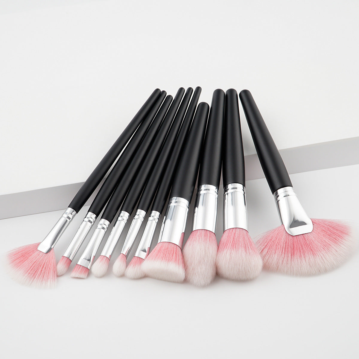 10-Piece Professional Makeup Brush Set with Wooden Handles for Flawless Beauty