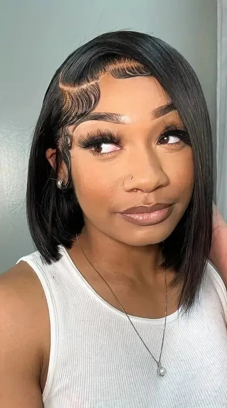 Premium Malaysian Straight Short Lace Wig – 100% Human Hair, Transparent French Lace