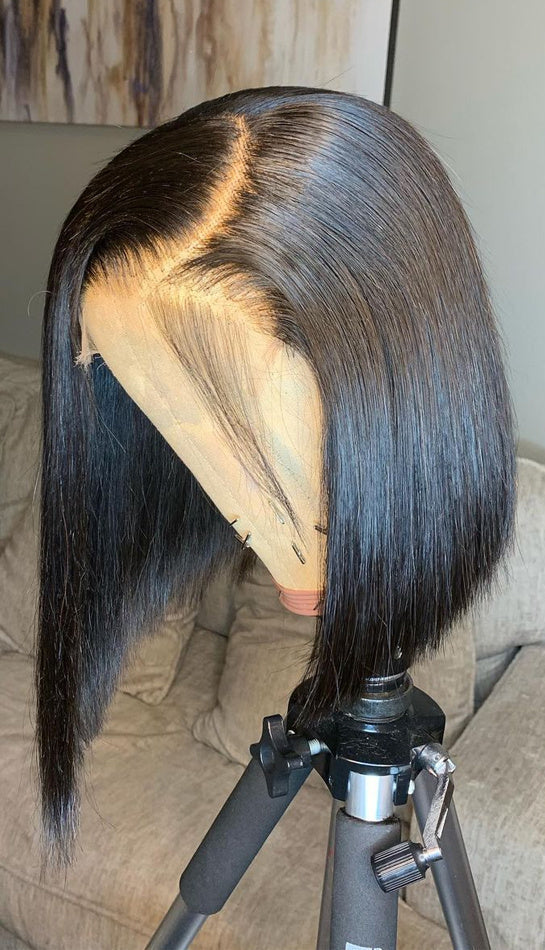 Chic Short Bob Straight 13x4 Transparent Lace Frontal Wig – 100% Human Hair2