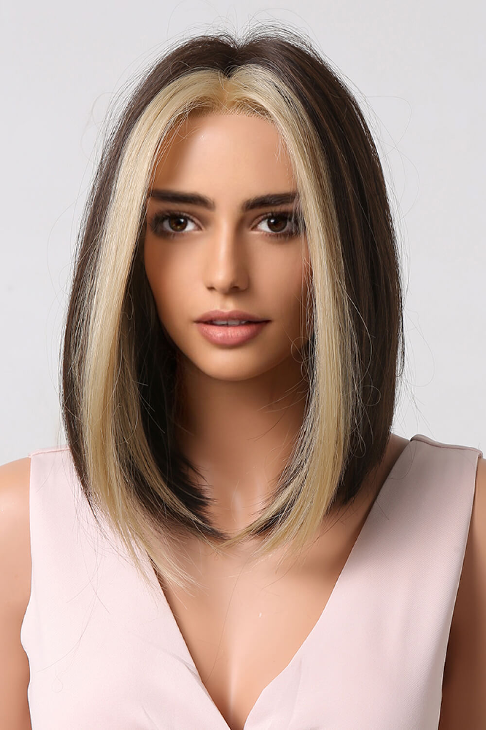 Heat-Safe Synthetic Mid-Length Straight Wig – Machine Made, Mannequin-Style with Sleek Texture