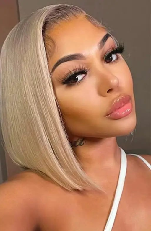 Premium 13x6 Lace Front Wig – 100% Natural Human Hair, Transparent Lace, Straight Texture