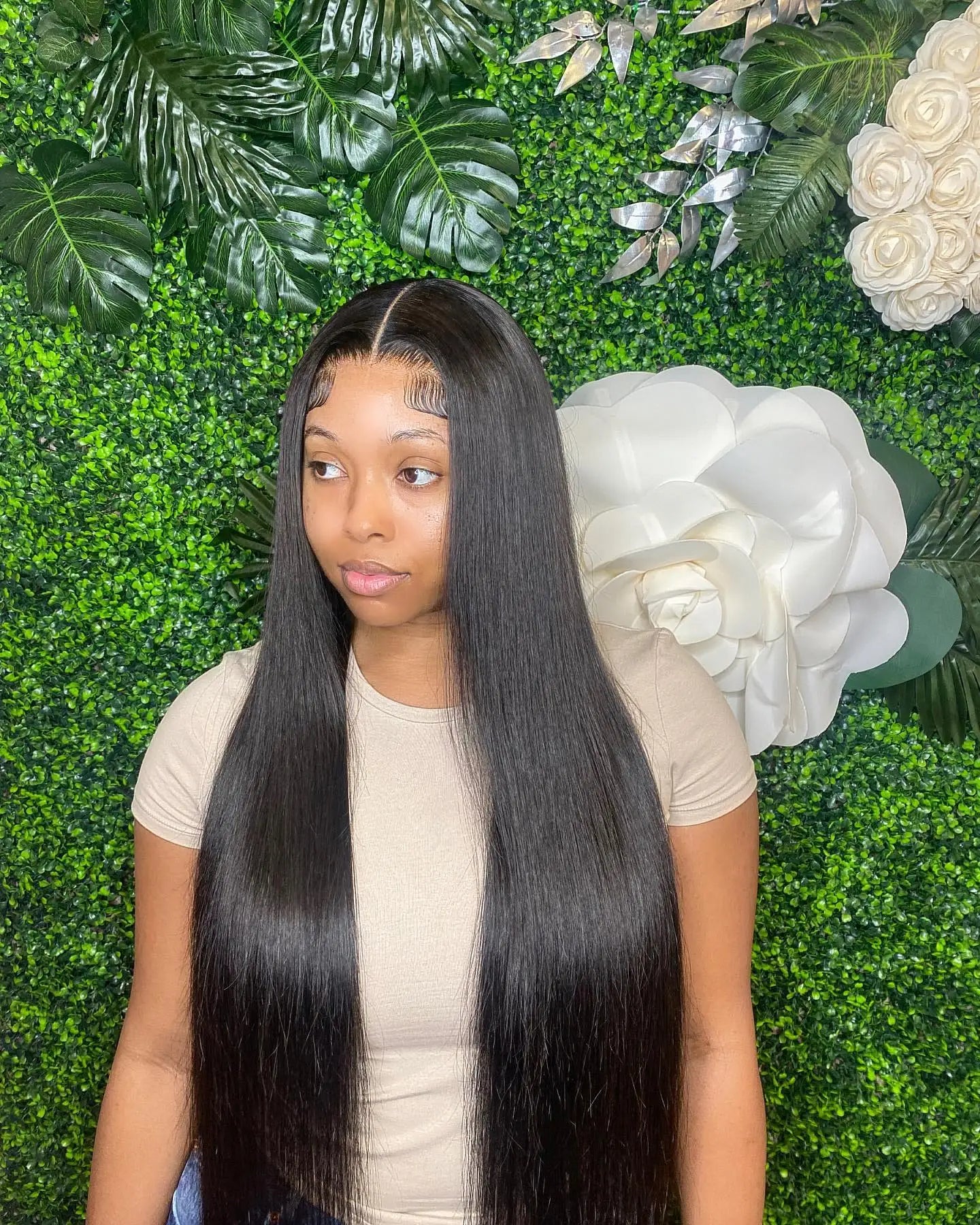 Glueless Long Lace Front Wig – 100% Human Hair, 26+ Inches, Natural Look, Tangle-Free, Ready-to-Wear
