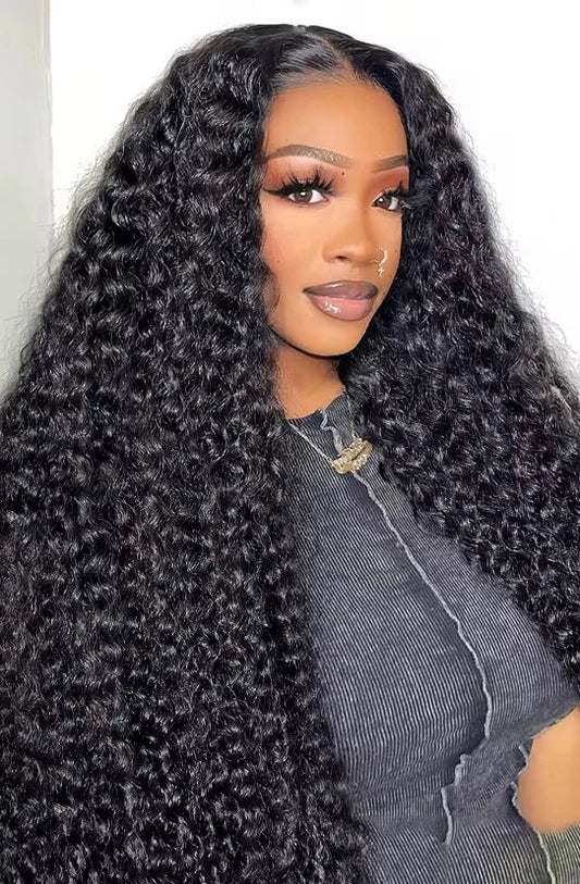 Long Deep Wave Peruvian Lace Front Wig – 26+ Inches, Transparent Lace
