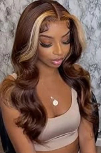 Chocolate Brown & Blonde Highlight Body Wave Synthetic Lace Front Wig – 180% Density, Heat-Resistant, Pre-Plucked