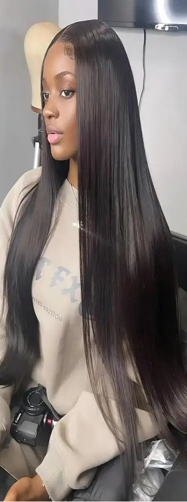 26+ Inch Straight Human Hair Wig | HD Transparent Lace Front Wig 13x4 & 13x6
