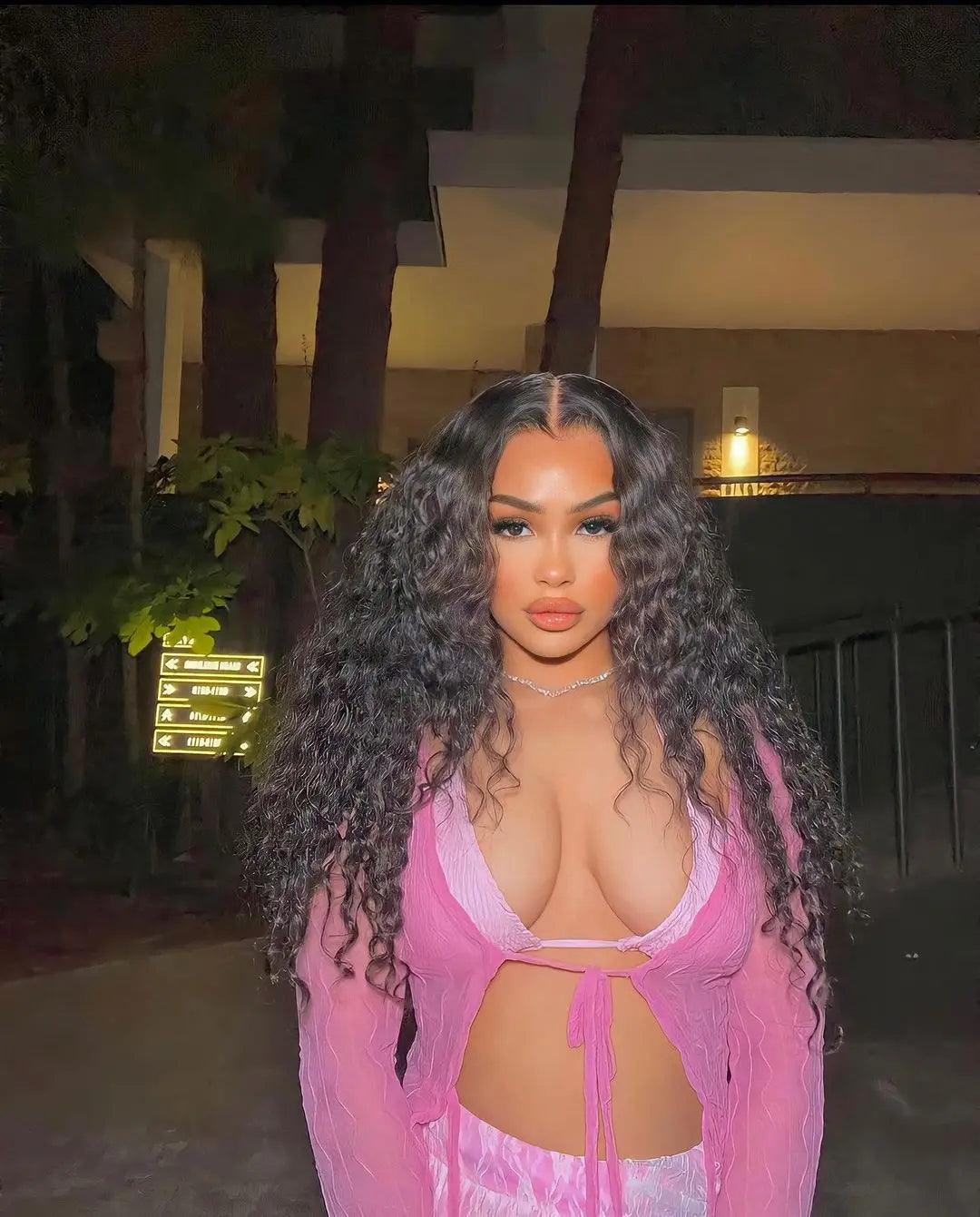 Long Deep Wave Hair Wig – 26+ Inches, Transparent Lace Front & Closure Options