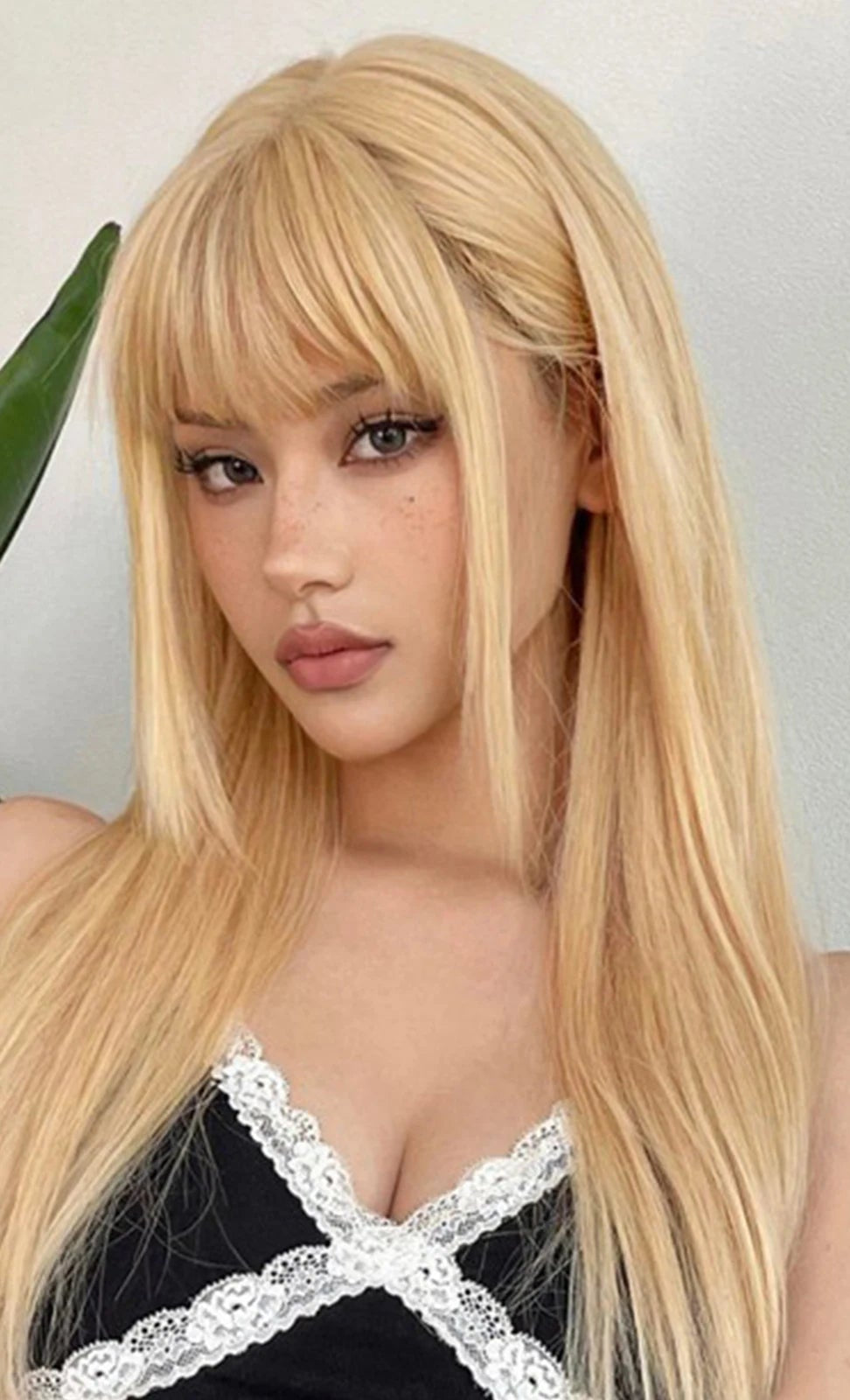 Clip-In Human Hair Blunt Bangs – 100% Natural Hair, Easy Attachment, and Heat-Friendly