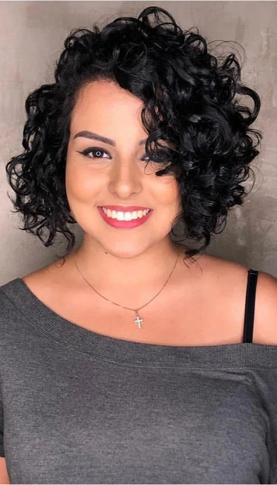Short Loose Curly Bob Wig – 100% Human Hair, Bouncy Pixie Cut with Fluffy Curls