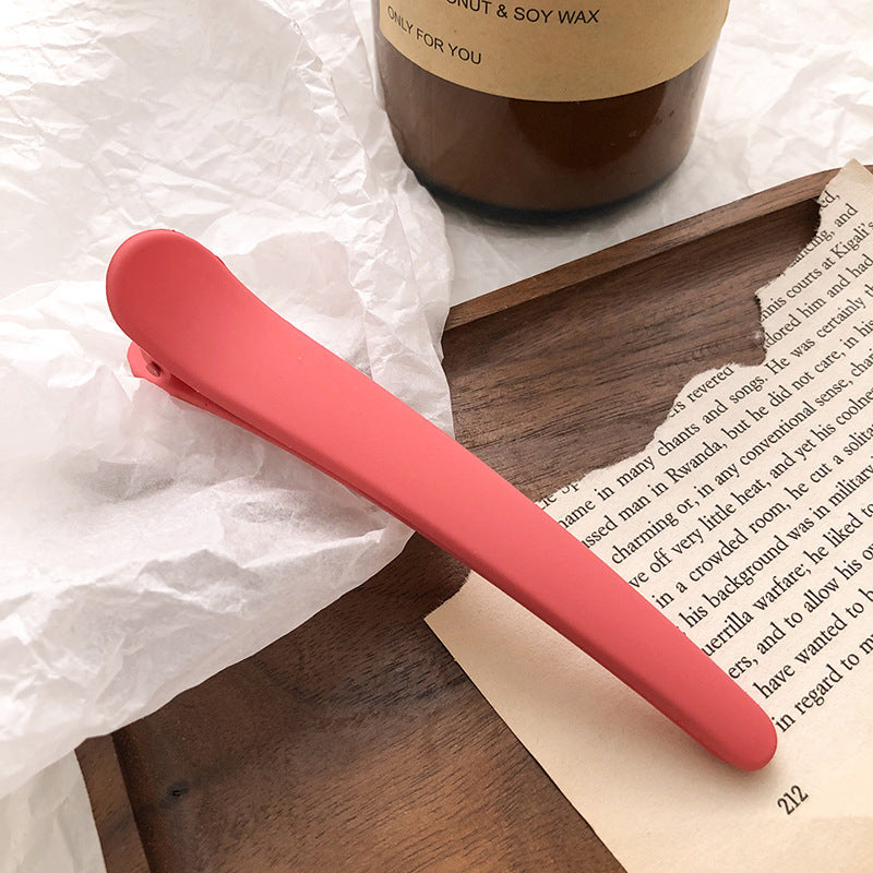 Simple & Stylish Plastic/Resin Hairpin – Available in Multiple Colors