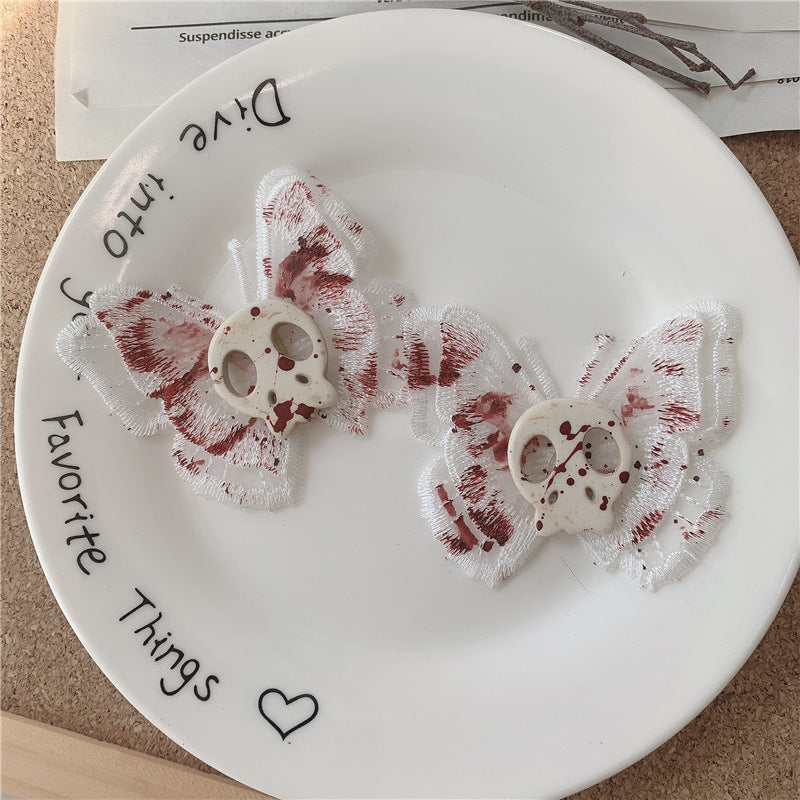 Distressed Butterfly Skull Hairpin – Stylish Black & White Cloth Hair Clip