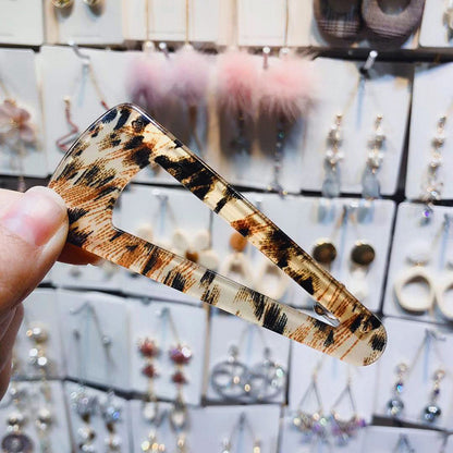 Stylish Alloy Acrylic Hairpin - 9.5cm Elegant Hair Accessory for Women