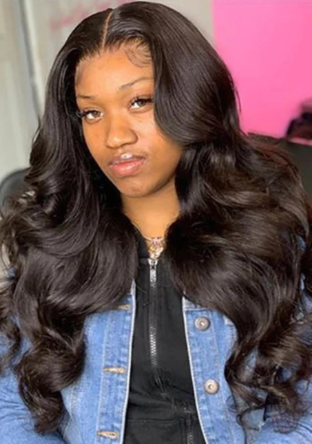 Elegant Black Wavy Lace Front Wig for Ladies – High-Quality Synthetic Hair