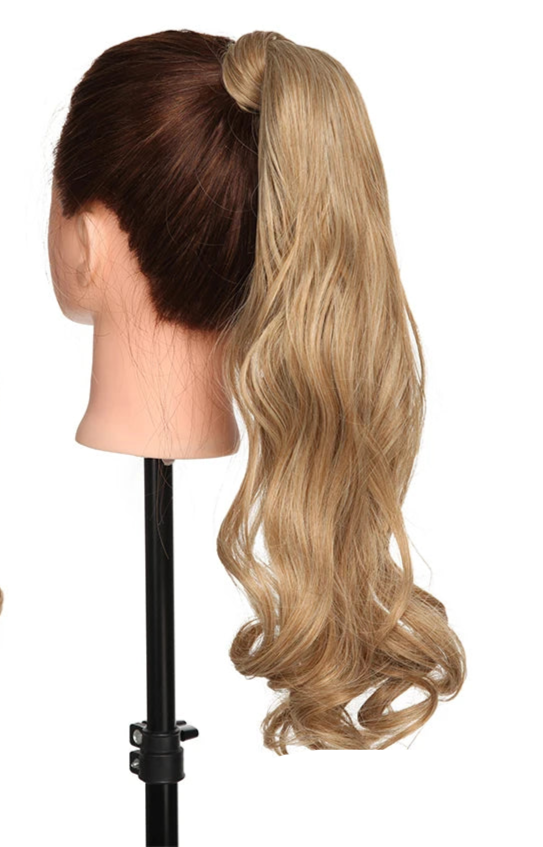 17-Inch Wavy Synthetic Clip-In Hair Extensions – Heat Resistant Fiber for Instant Volume & Style