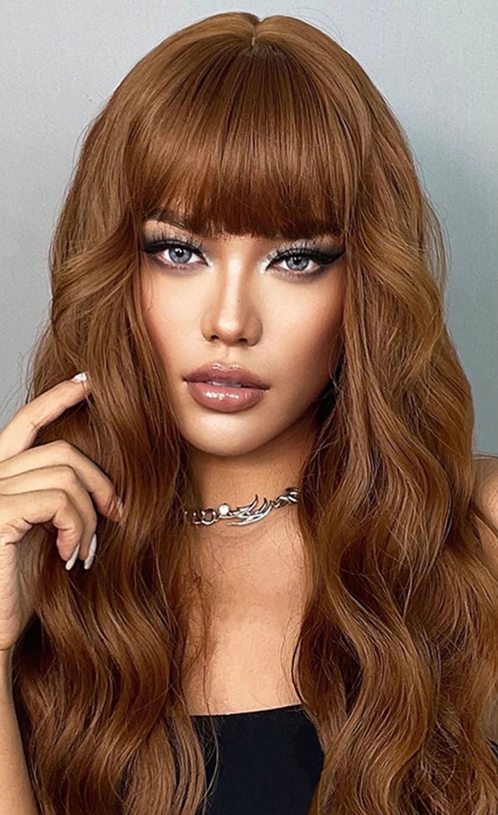 Clip-In Human Hair Blunt Bangs – 100% Natural Hair, Easy Attachment, and Heat-Friendly