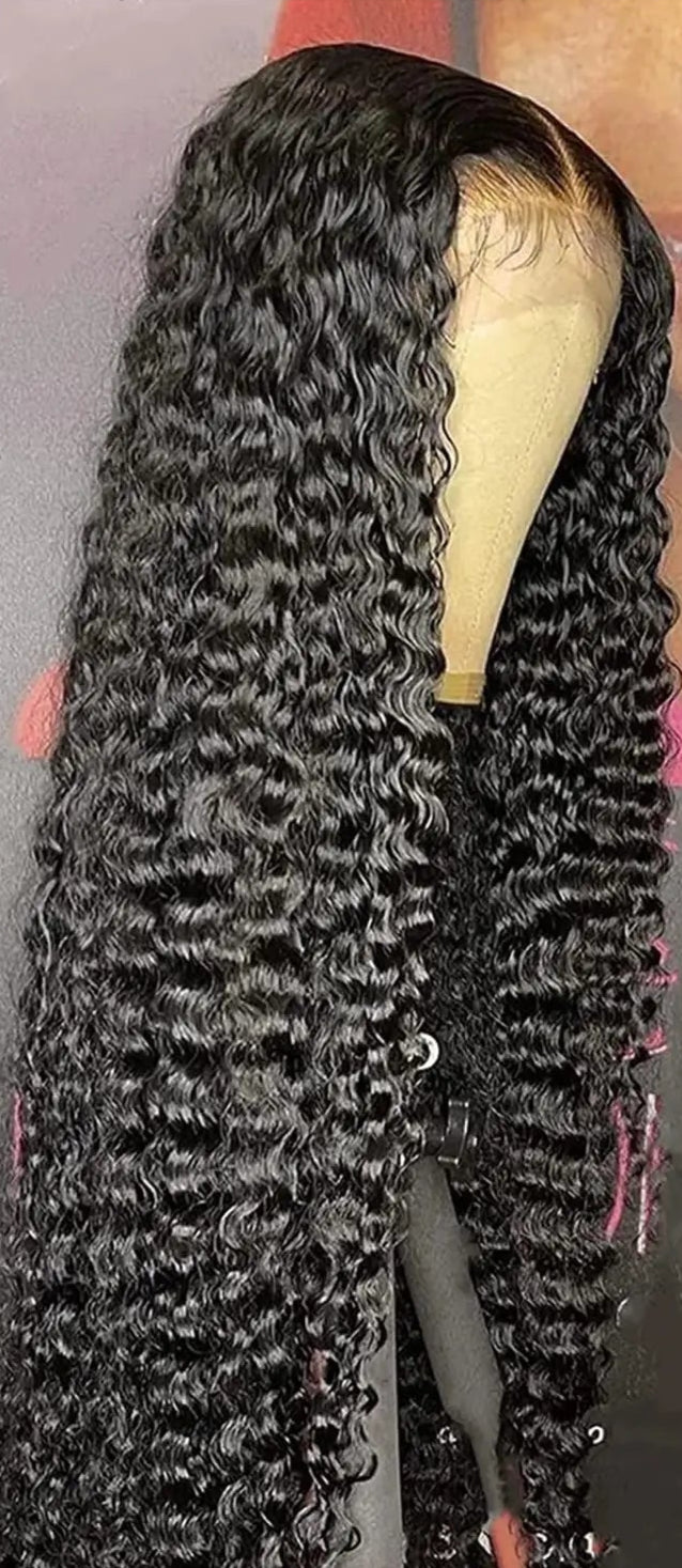 26-Inch Curly Lace Front Wig – Pre-Plucked Hairline, Transparent Lace, 180-200% Density