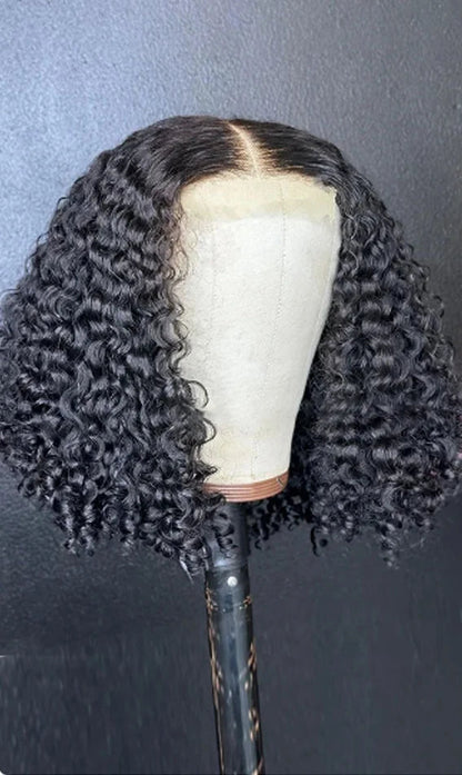 Short Deep Wave Hair Lace Front Wig – 13x4 Frontal & 4x4 Lace Closure