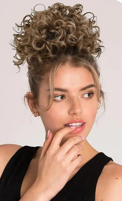 Curly Chignon Clip-In Bun – High-Quality Synthetic Fiber, 8-Inch, Tangle-Free, Available in Multiple Colors