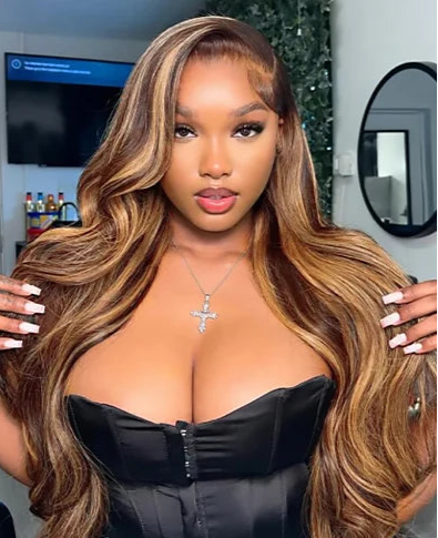 Honey Blonde & Brown Highlight Body Wave Bundles – 100% Ombre Human Hair Extensions