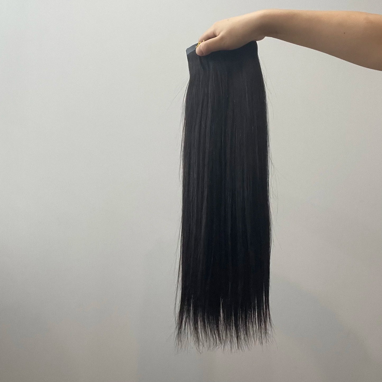 Seamless Clip-In Hair Extensions – 100% Virgin Indian Straight Hair, No Chemicals, 6pcs/Set, Natural Black